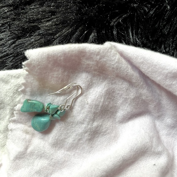 Silver Turquoise Bracelet with matching Earring set - Picture 4 of 4